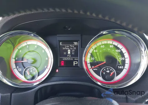 2013 Dodge Durango Crew z USA, uszkodzony, nr VIN 1C4SDHDT8DC527594